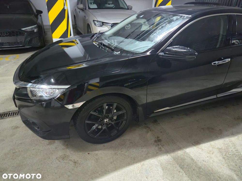 Honda Civic 1.5 T Executive - 16