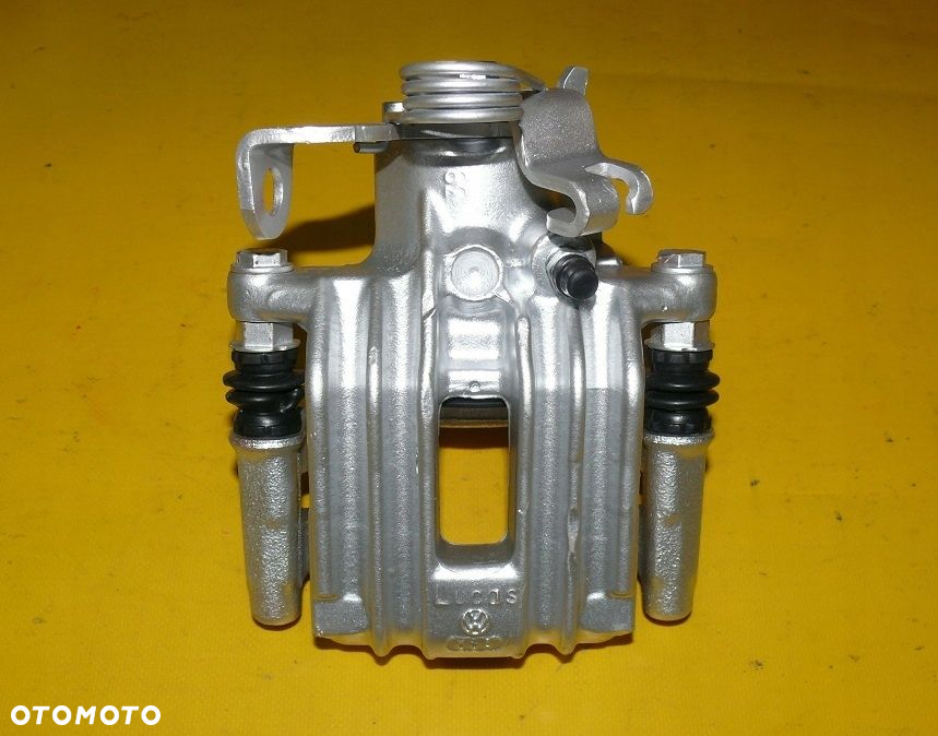 ZACISKI JARZMA LEWY PRAWY PRZÓD TYŁ AUDI A4 B6 288/25 255/12mm QUATTRO 4x4 - 6