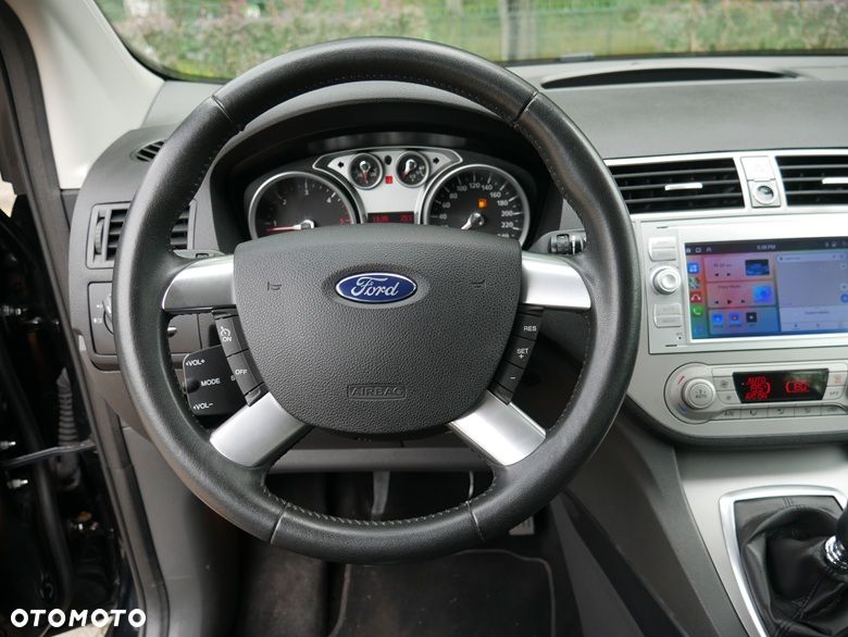 Ford Kuga 2.0 TDCi Titanium - 12