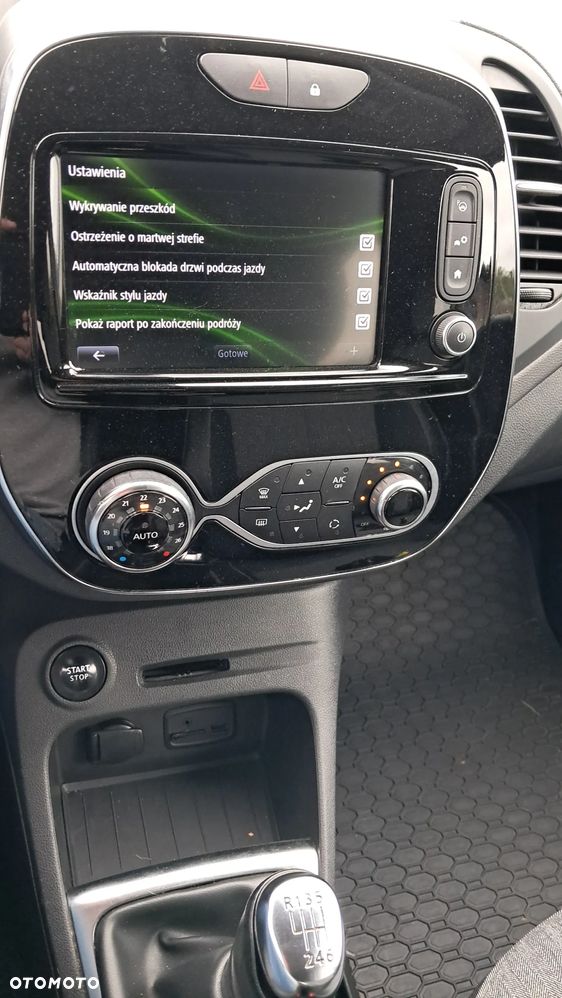 Renault Captur 1.5 dCi Energy XMOD - 17