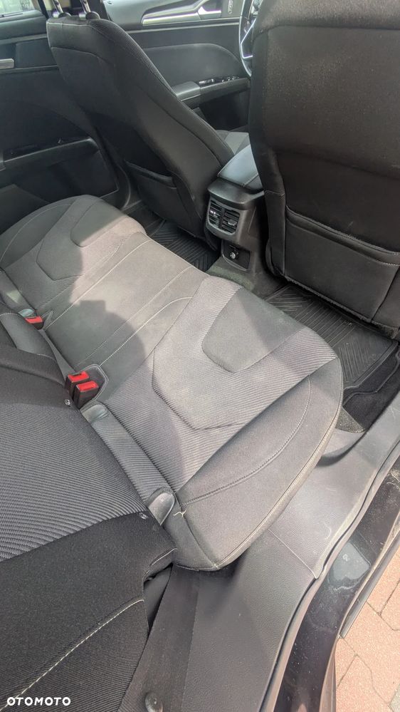 Ford Mondeo 2.0 TDCi Titanium - 11