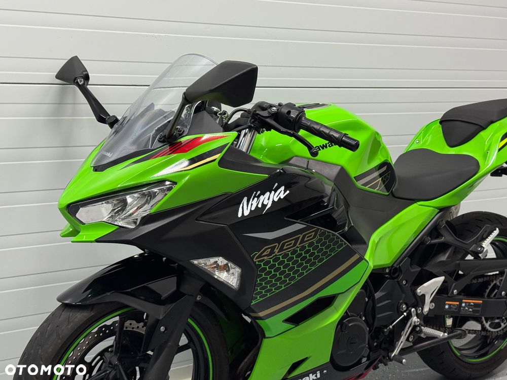 Kawasaki Ninja - 28