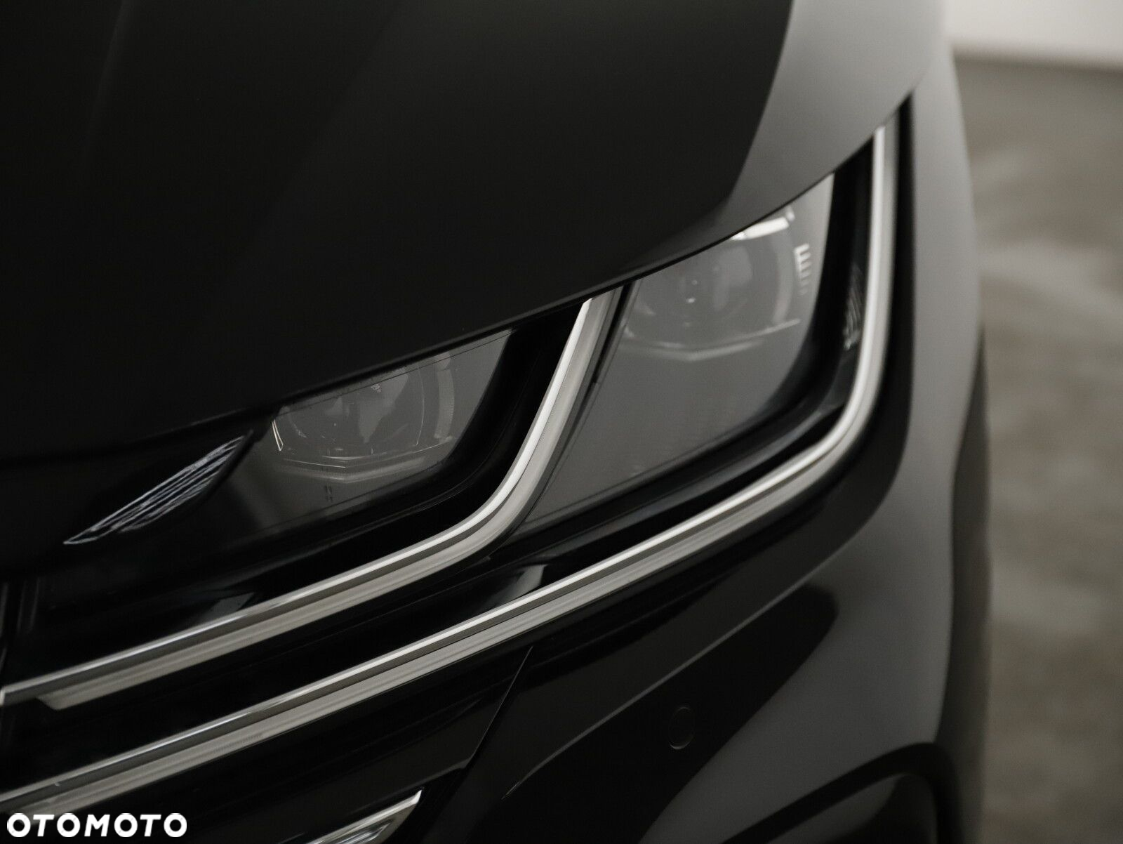 Volkswagen Arteon 2.0 TSI R-Line DSG - 28