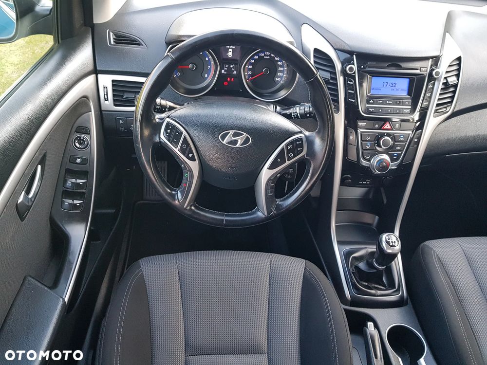 Hyundai i30 1.4 Trend - 32
