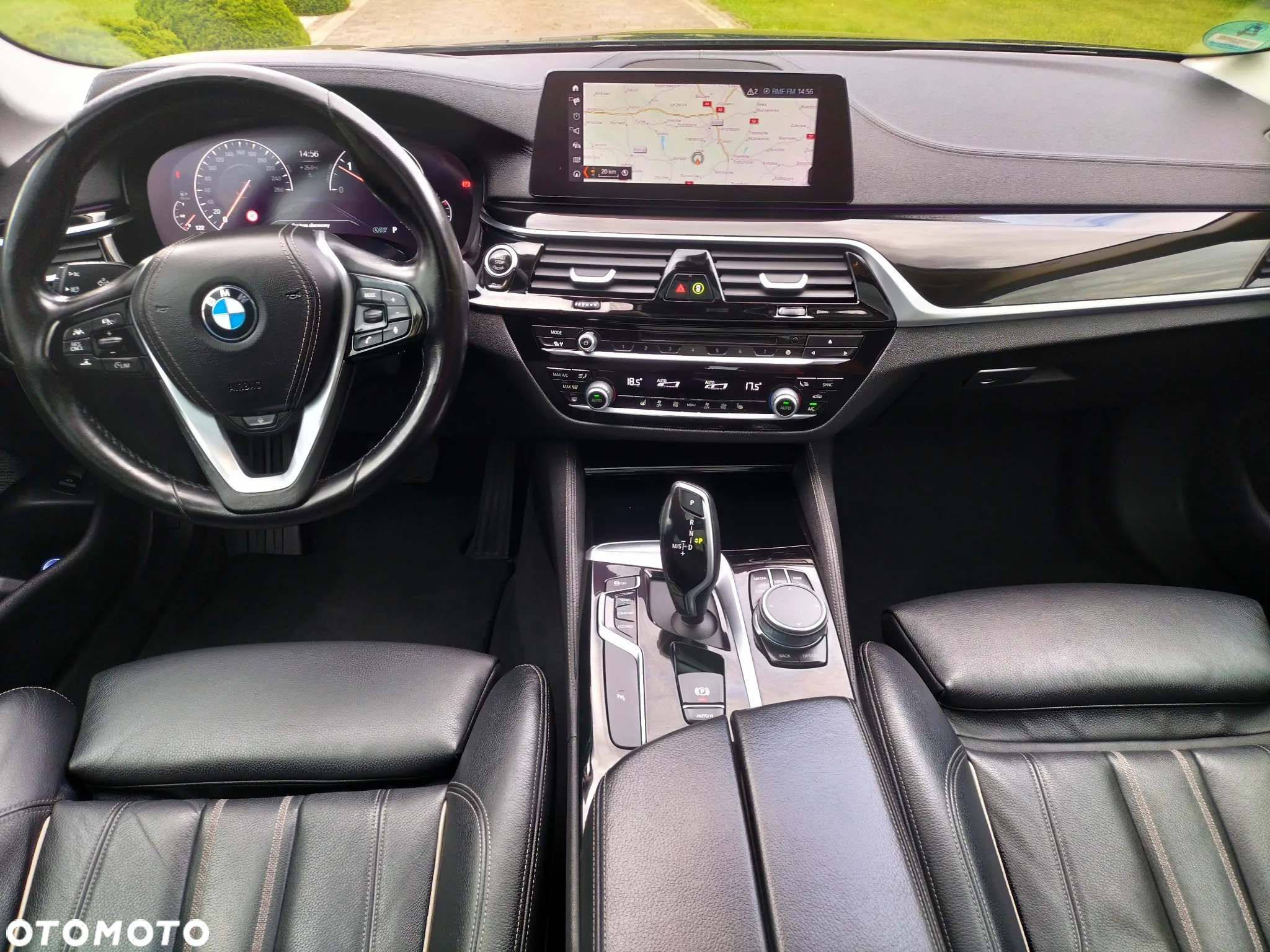 BMW Seria 5 520d Touring Luxury Line - 18