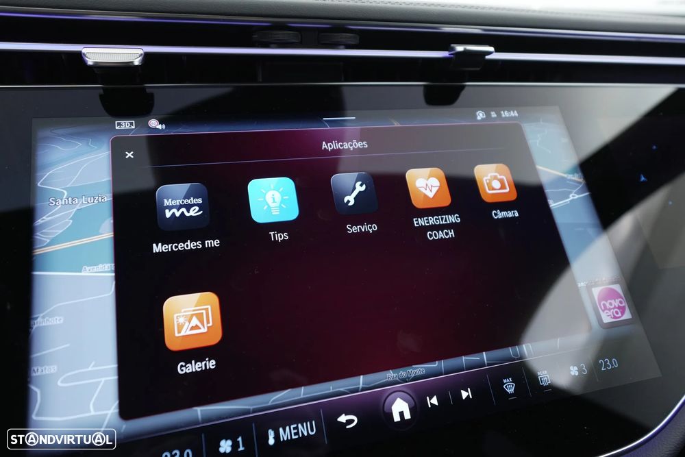 Mercedes-Benz E 300 e AMG Line - 22