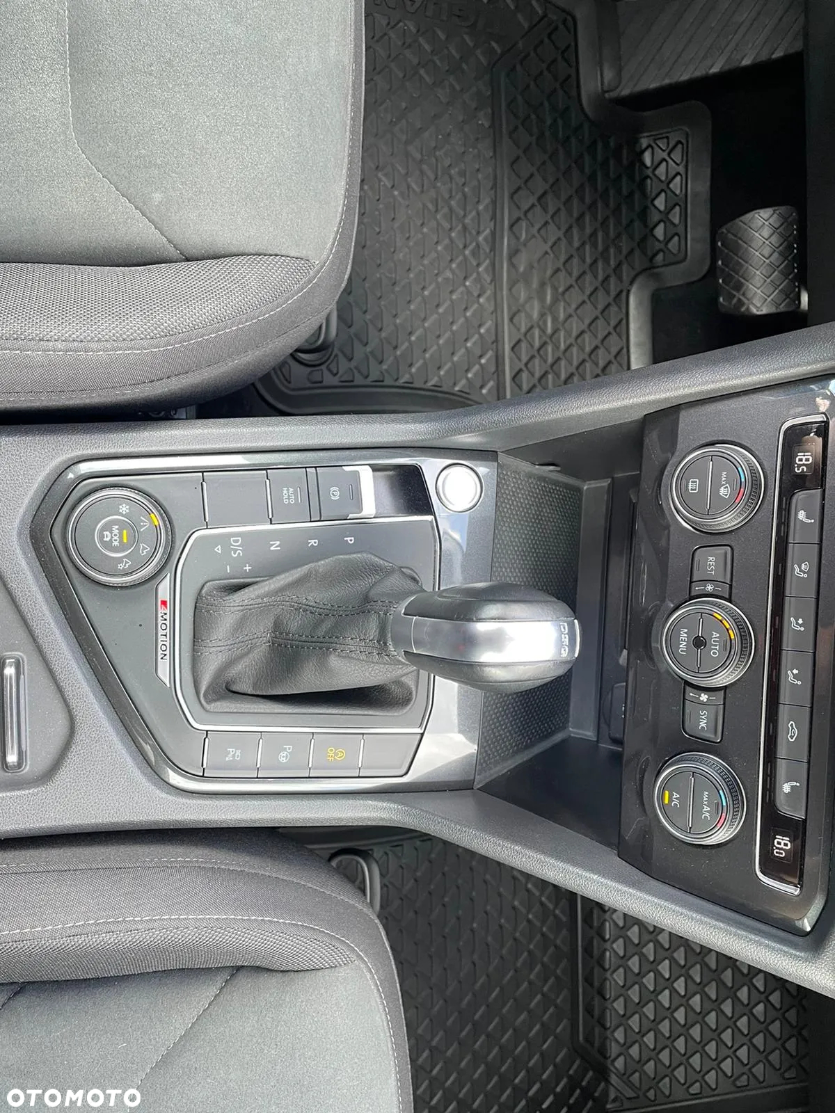 Volkswagen Tiguan Allspace - 28