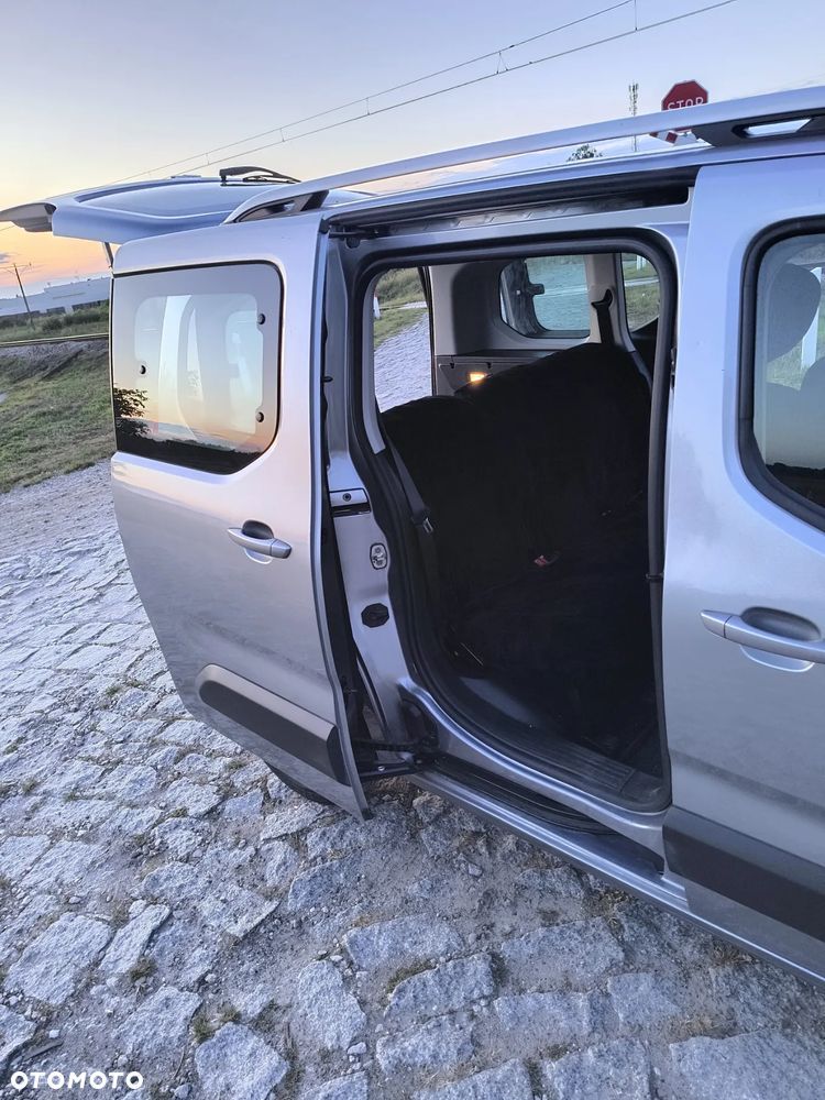 Opel Combo XL 1.2 Turbo Edition S&S - 9