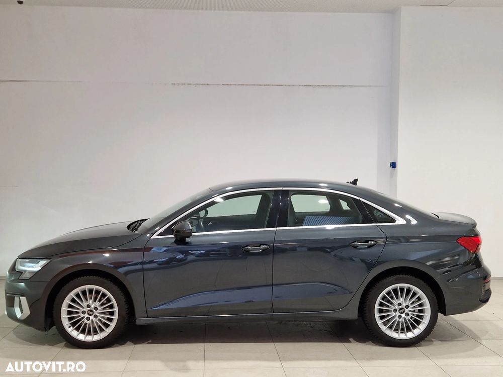 Audi A3 1.0 30 TFSI MHEV S tronic Advanced - 2