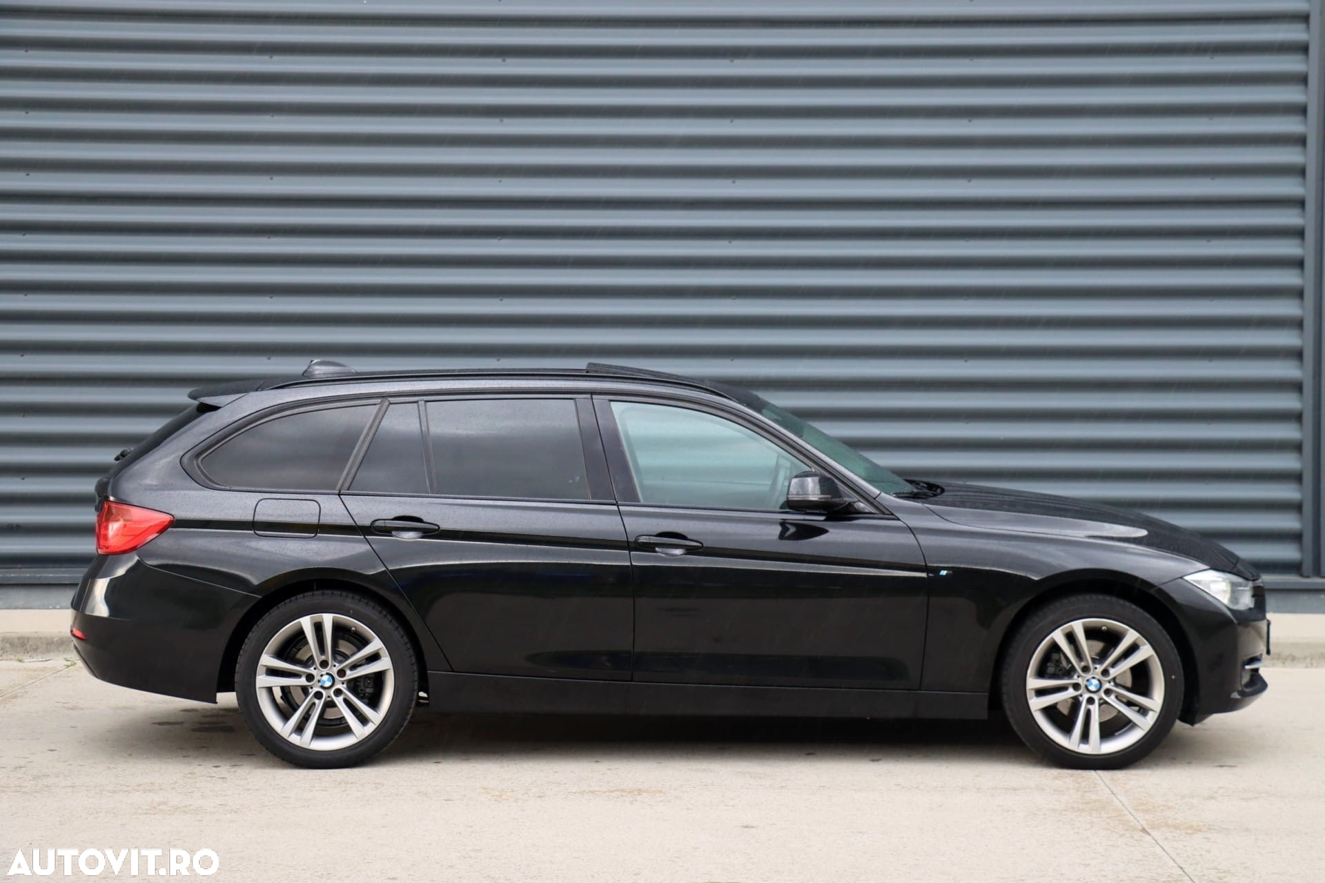 BMW Seria 3 320d Touring xDrive Sport-Aut. Sport Line - 3
