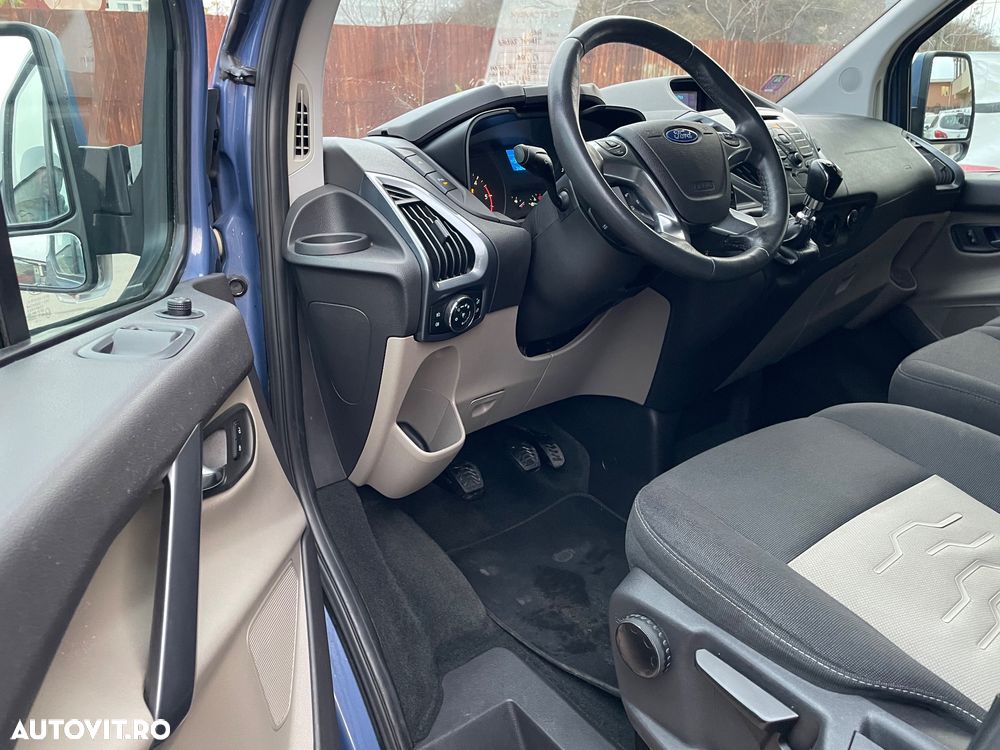 Ford Tourneo Custom 300 L1H1 VA Titanium - 15