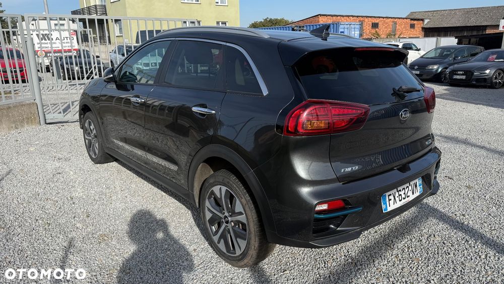 Kia Niro 64kWh L - 4