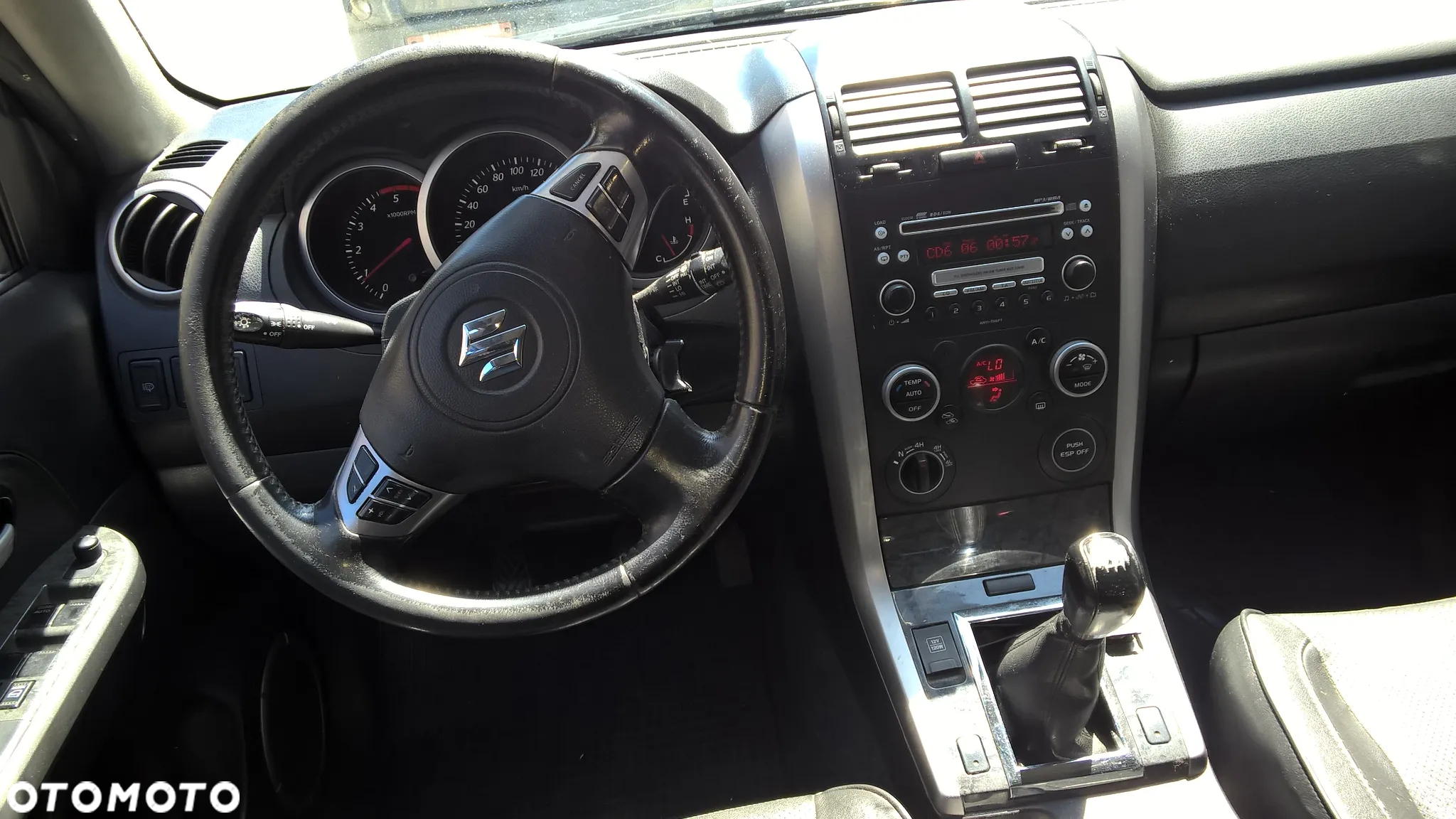 Suzuki Grand Vitara 1.9 DDiS De Luxe - 5