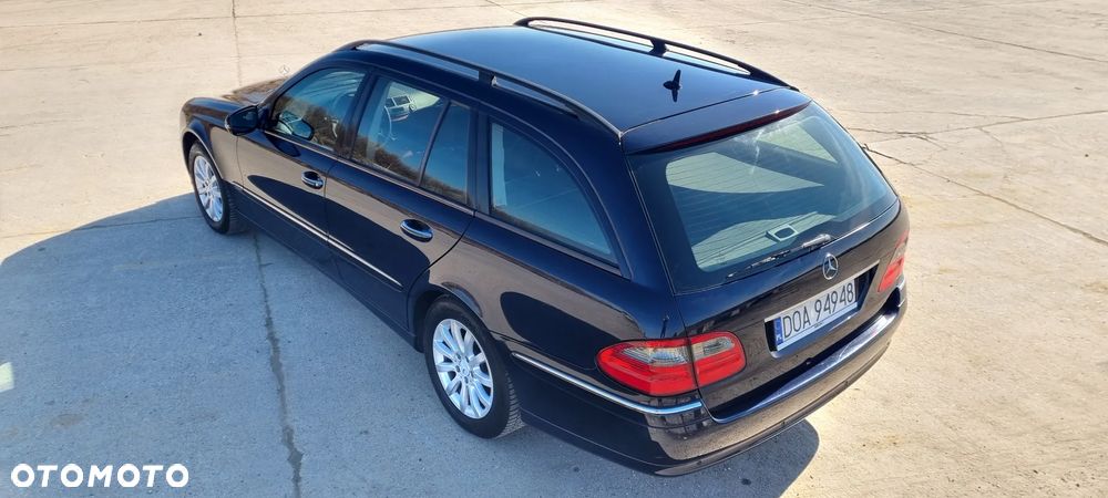 Mercedes-Benz Klasa E 320 CDI 7G-TRONIC Elegance - 4