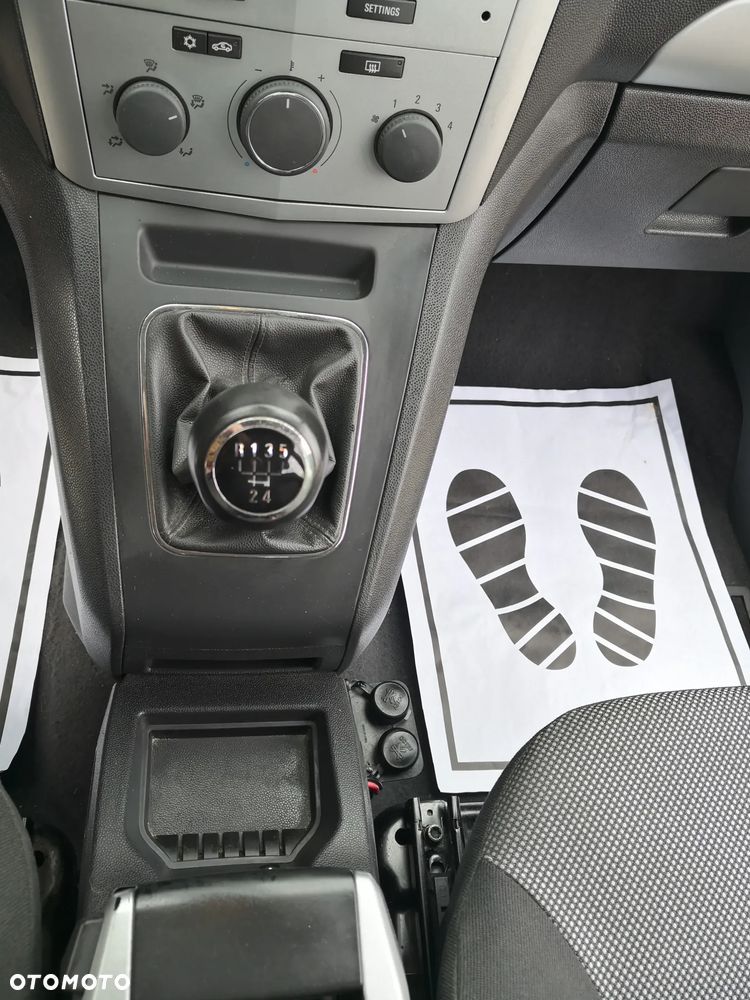 Opel Zafira 1.8 - 25