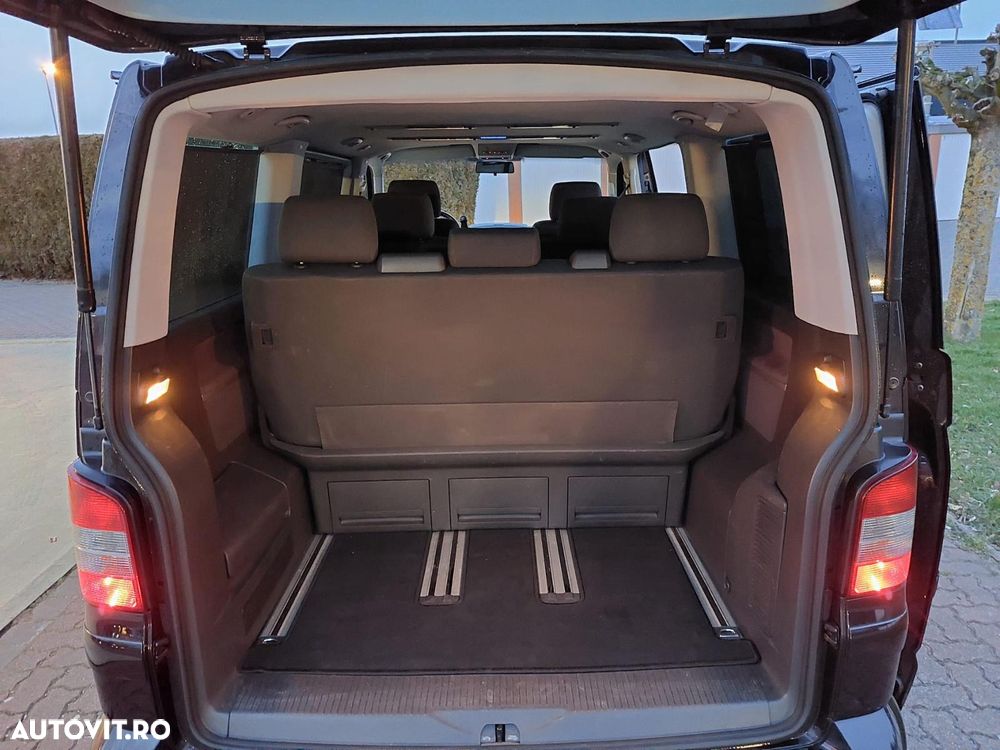 Volkswagen Multivan - 4