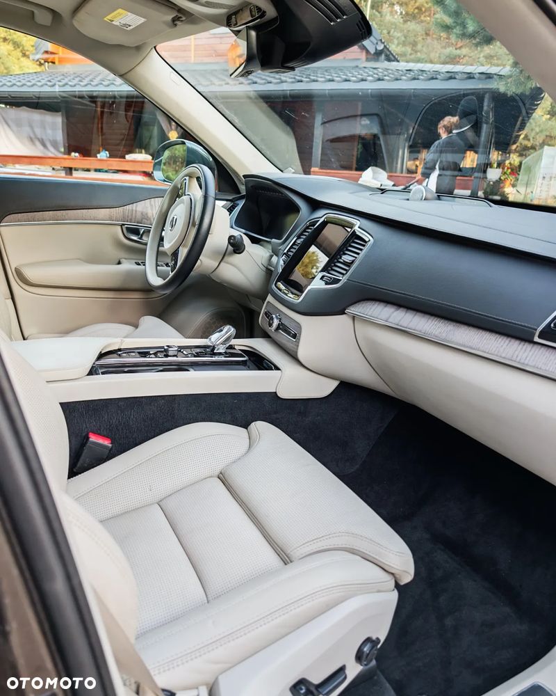 Volvo XC 90 T8 AWD Recharge Geartronic Inscription Edition - 15