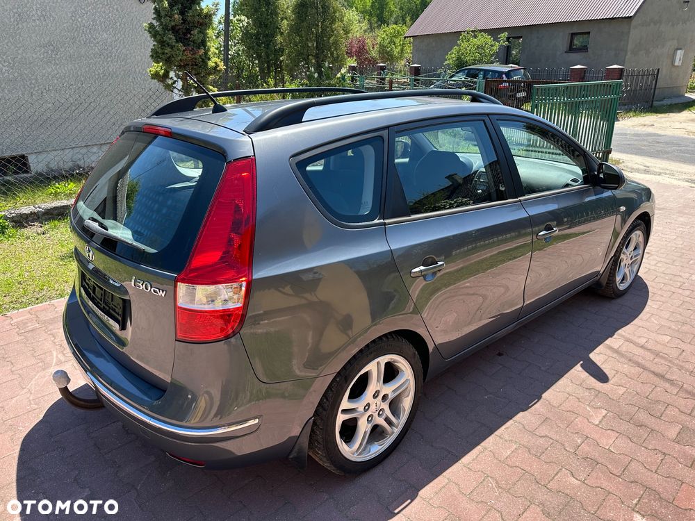 Hyundai i30 1.6 Premium - 7