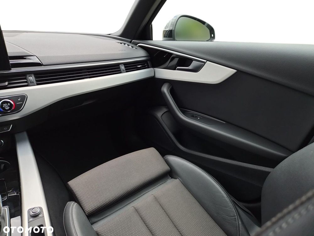 Audi A4 Limousine - 24