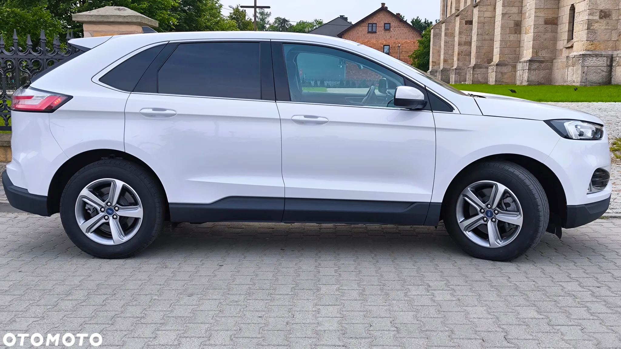 Ford Edge - 6