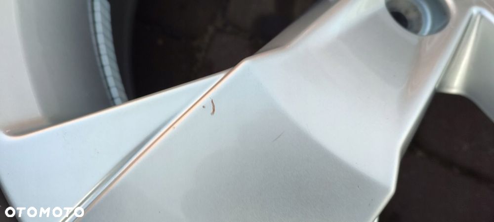 Felgi Aluminiowe Oryg. Volvo Xc40 18 Cali 7,5Jx18 Et50,5 5x108 Ø63,4mm Bdb - 13