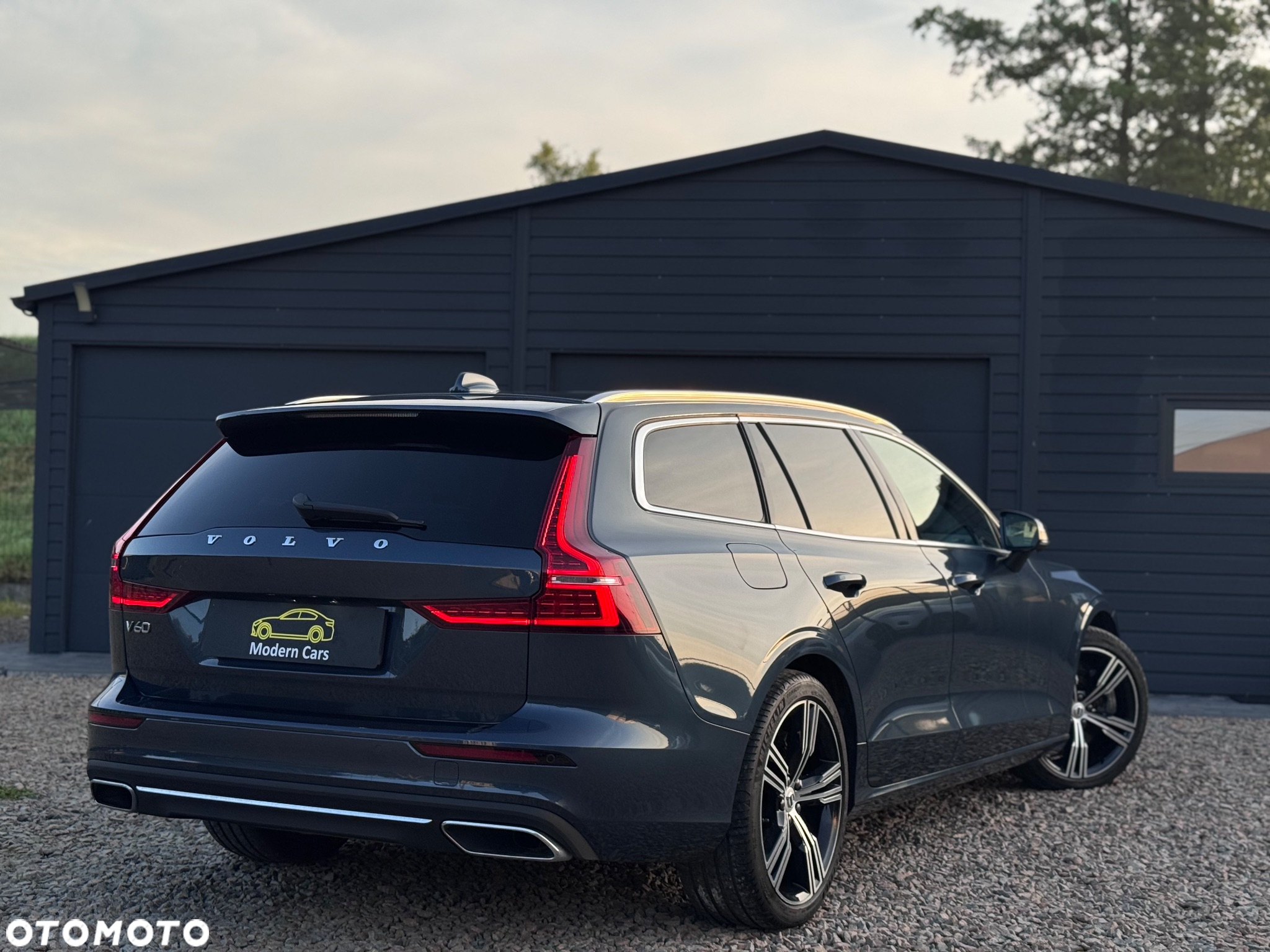 Volvo V60 T6 AWD Recharge Geartronic Inscription - 11