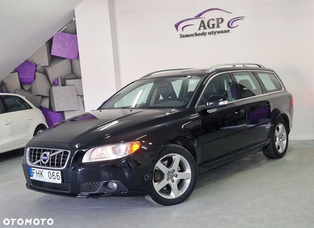 Volvo V70 2.5T Summum - 1