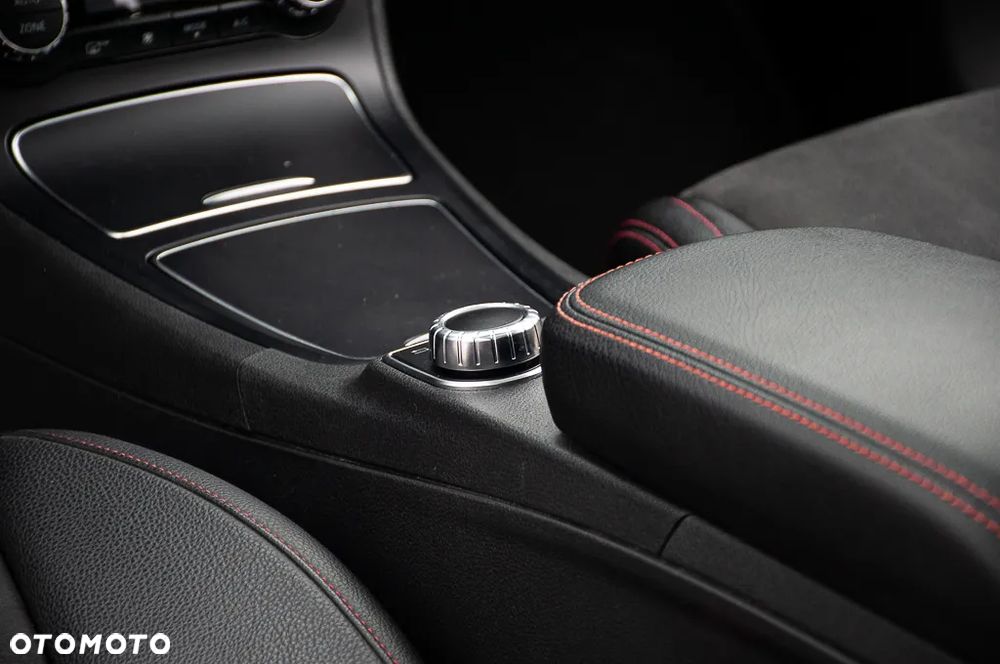 Mercedes-Benz Klasa B 200 (CDI) d 7G-DCT AMG Line - 38