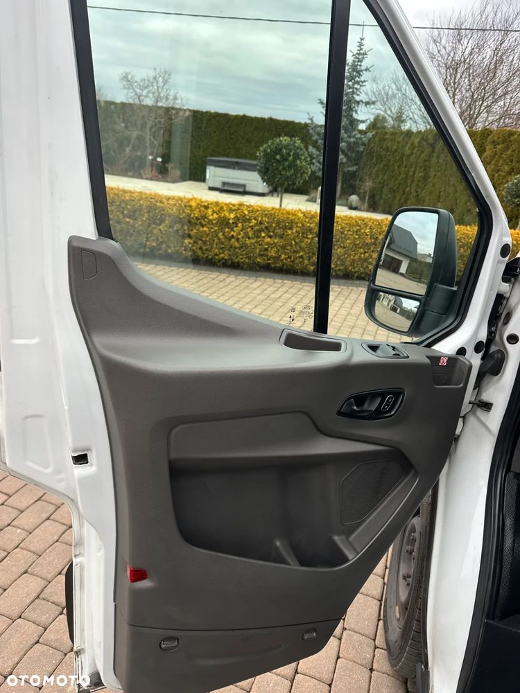 Ford transit - 9