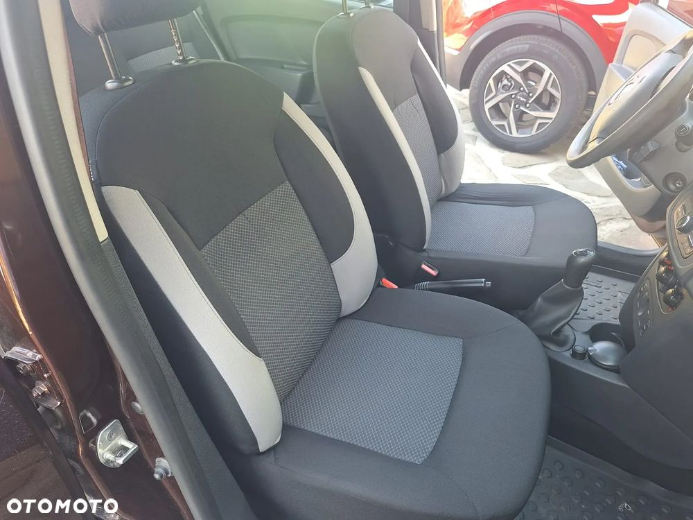 Dacia Sandero 1.2 16V SL Open - 27