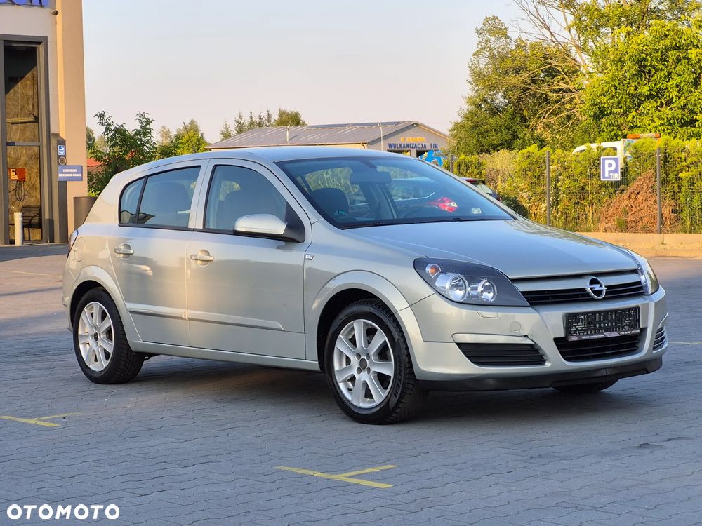 Opel Astra 1.6 - 8