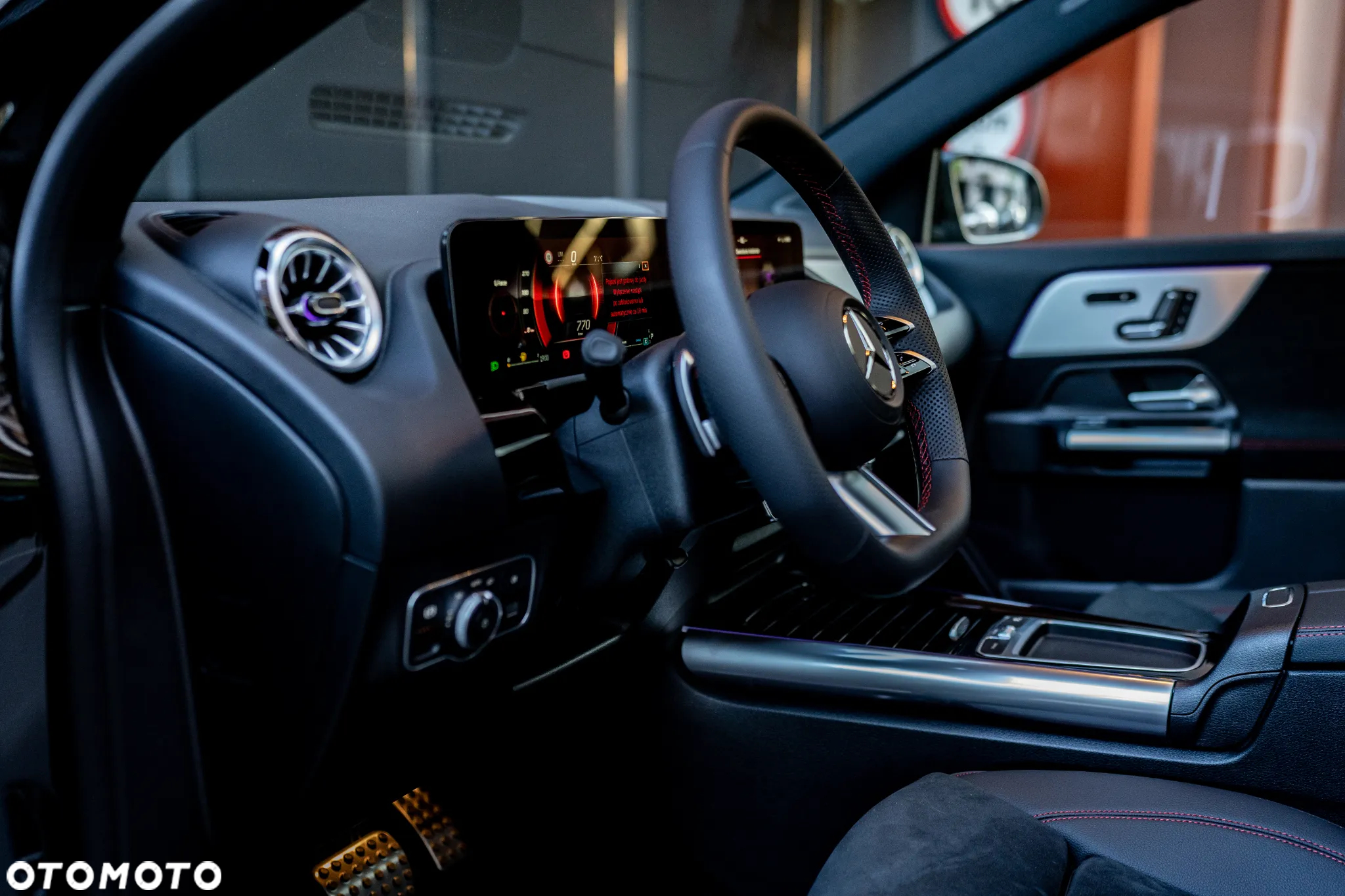 Mercedes-Benz GLA 200 mHEV AMG Line 7G-DCT - 17