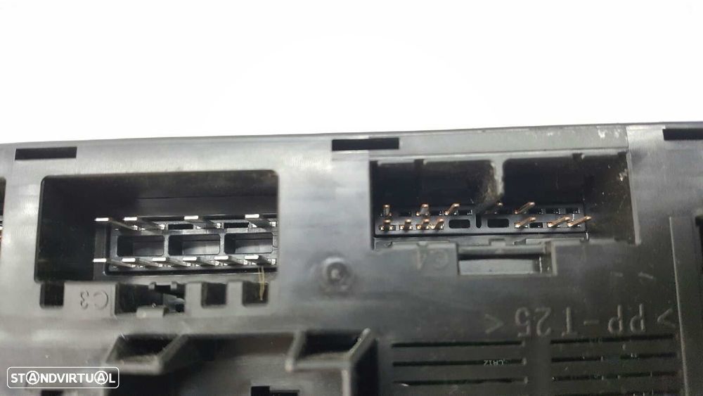 CAIXA DE RELÉS/ FUSÍVEIS JAGUAR XF 3.0 V6 DIESEL PREMIUM LUXURY - 2