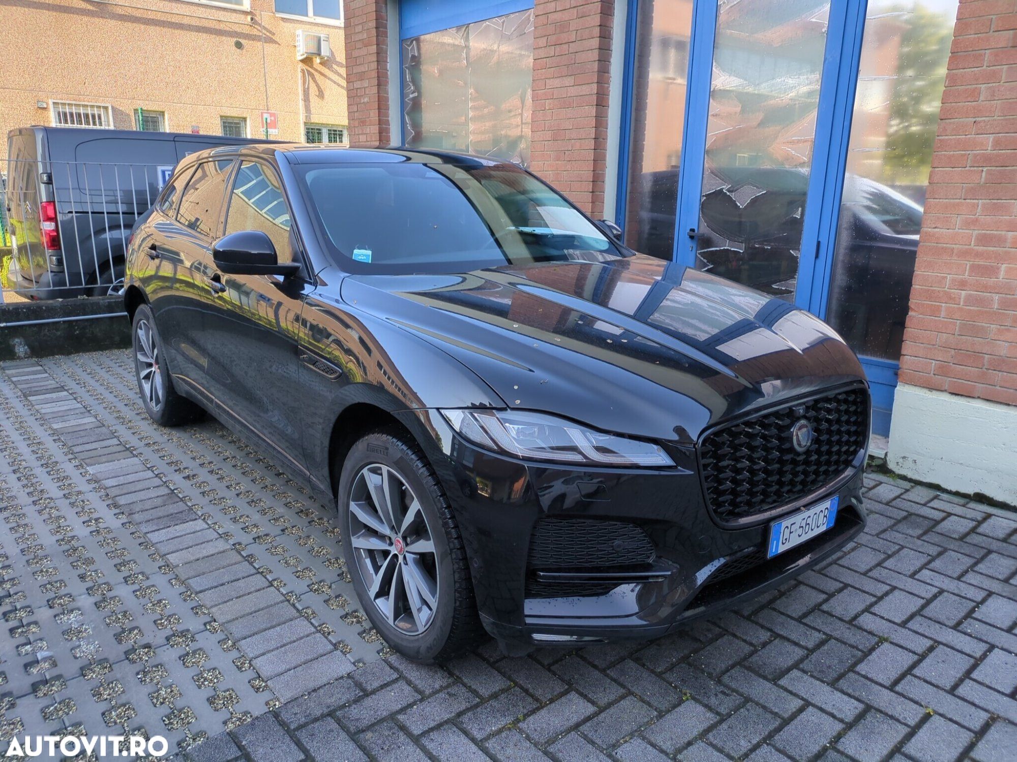 Jaguar F-Pace D200 AWD R-Dynamic HSE 90th Anniversary Edition - 1