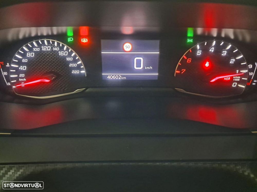 Peugeot 208 1.2 PureTech Active - 18