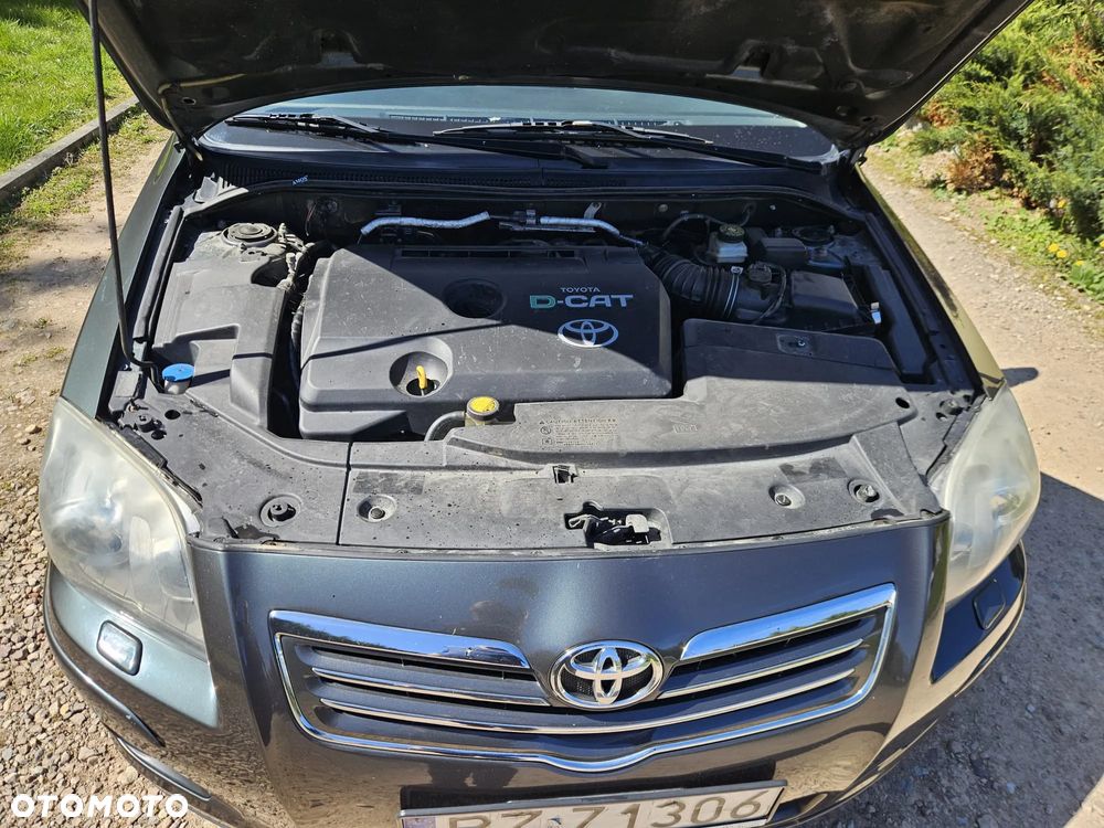 Toyota Avensis 2.2 D-4D Sol Plus 180 Premium - 10