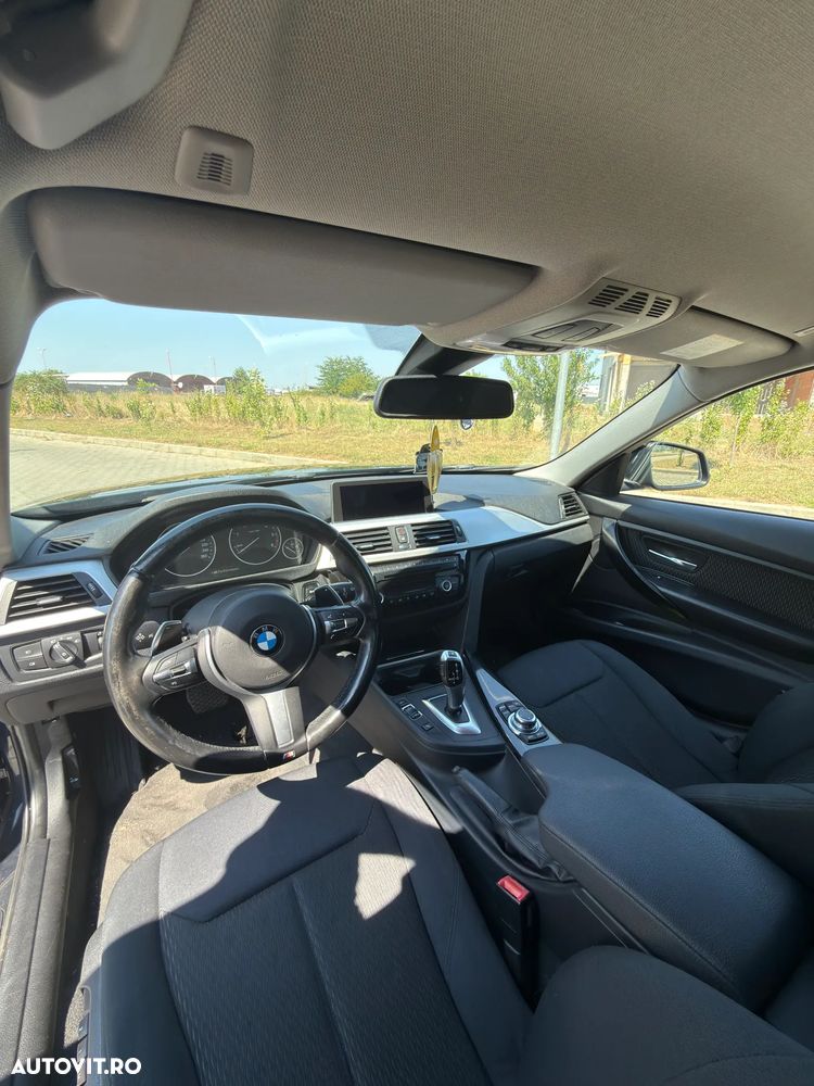 BMW Seria 3 320d DPF Aut. - 11