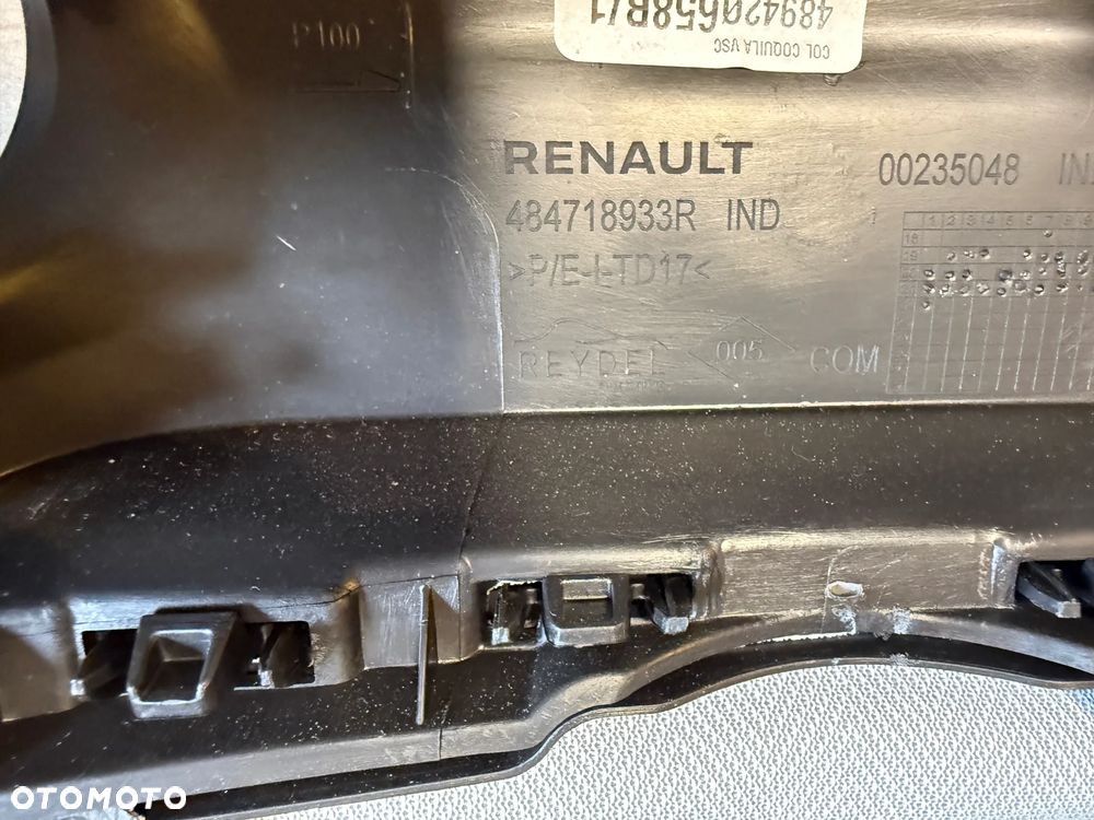 Obudowa kolumny ramka licznika Renault Captur II 682409204R 484718933R 484727329R OE - 4