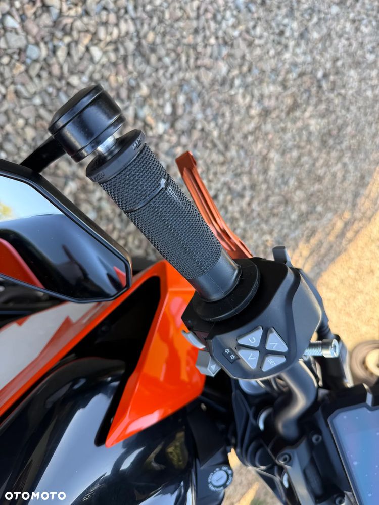 KTM Duke 125 - 17