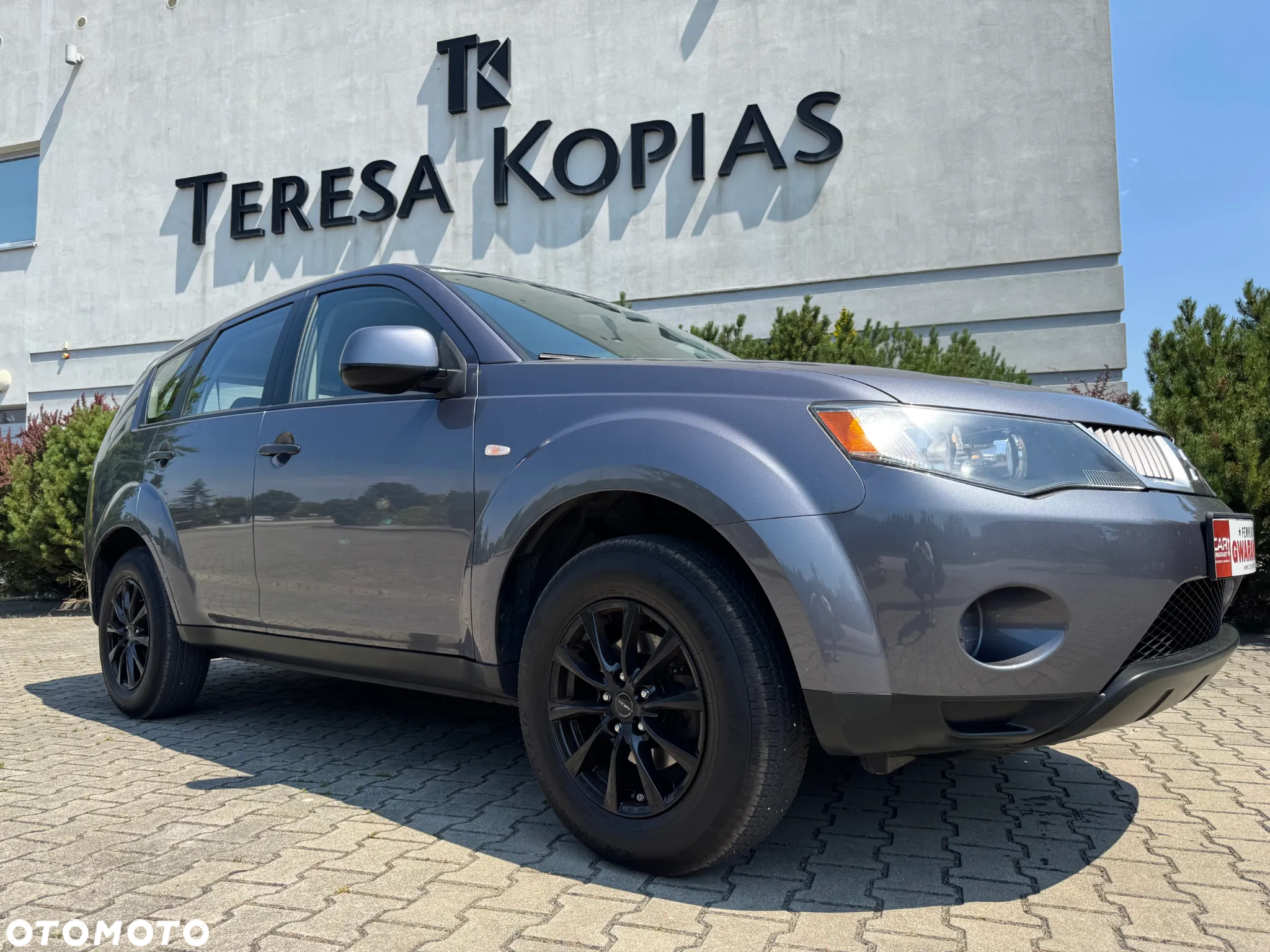 Mitsubishi Outlander 2.4 4WD Inform - 19
