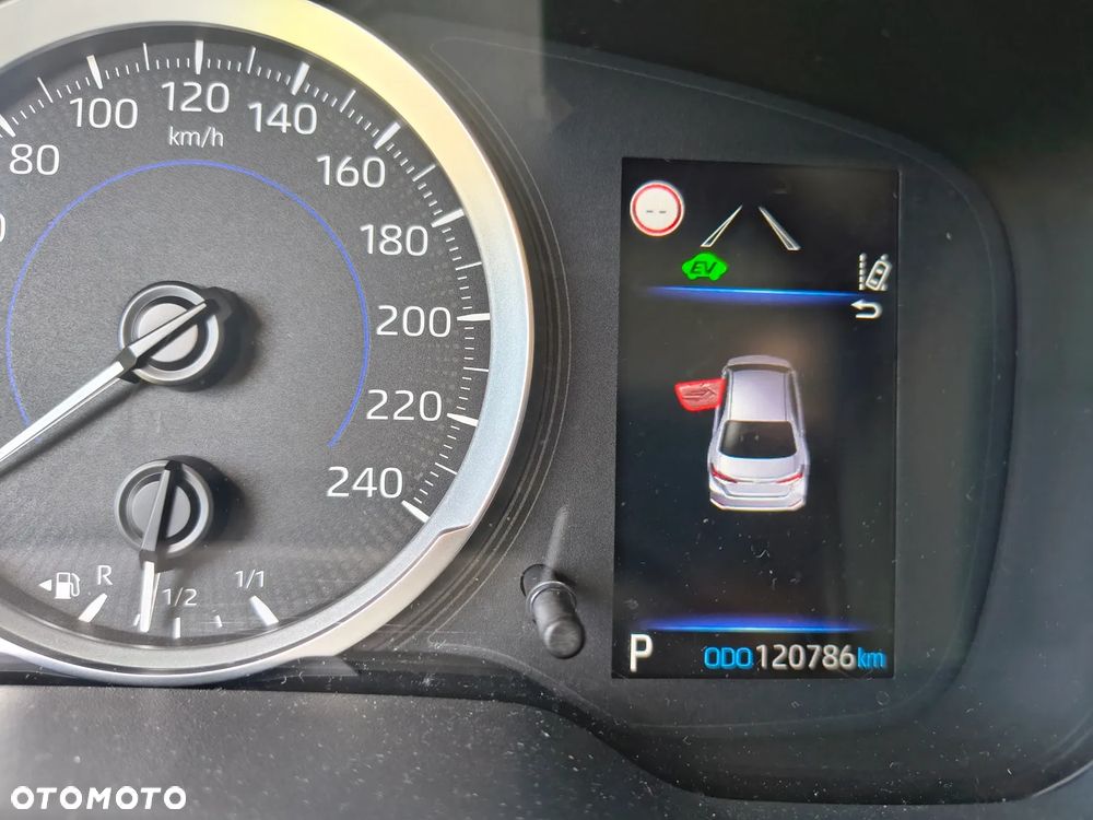 Toyota Corolla 1.8 Hybrid GPF Comfort - 8