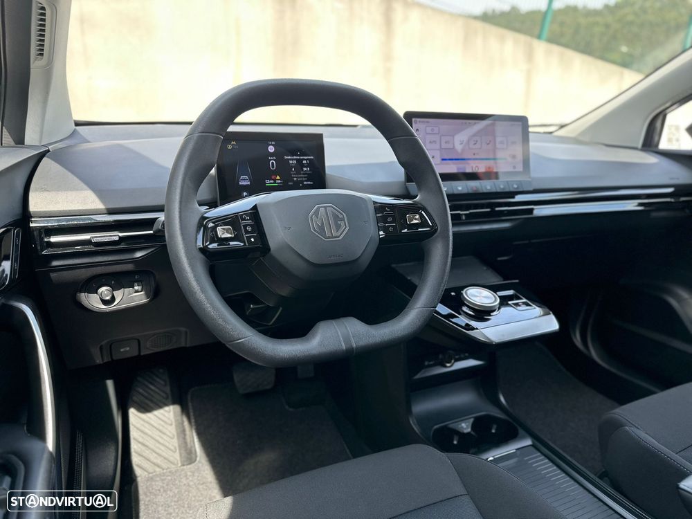 MG MG4 51 kWh Standard - 16