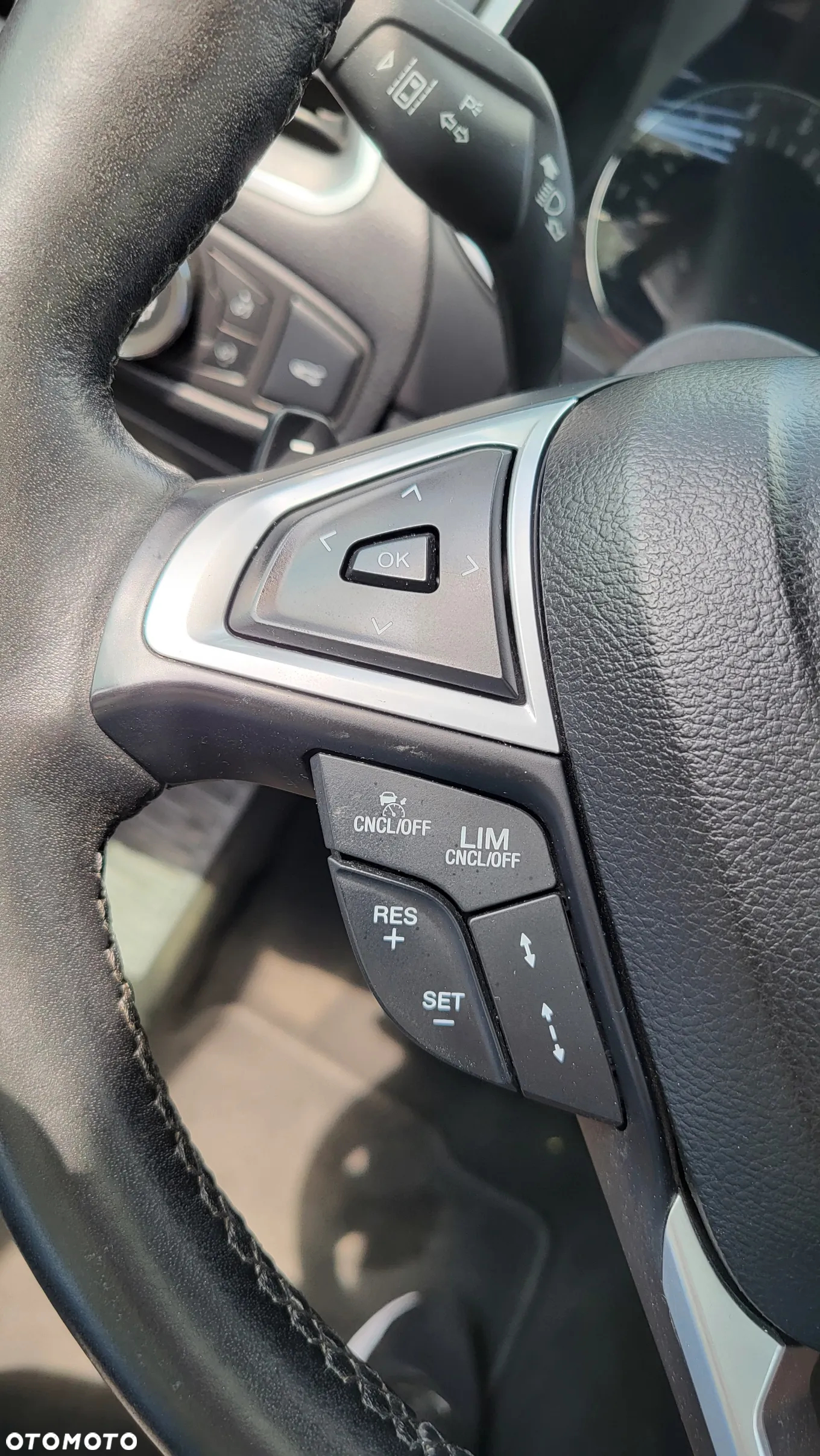 Ford Galaxy 2.0 TDCi Titanium - 18