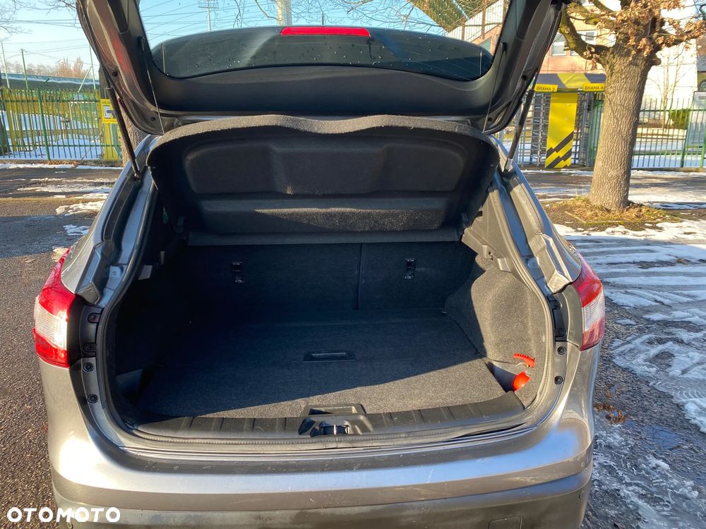 Nissan Qashqai 1.2 DIG-T Acenta EU6 - 11