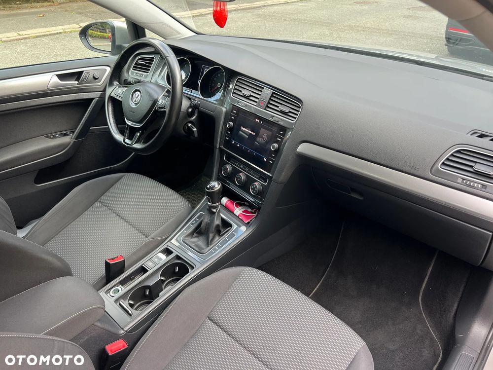 Volkswagen Golf 1.5 TSI BMT Comfortline - 6