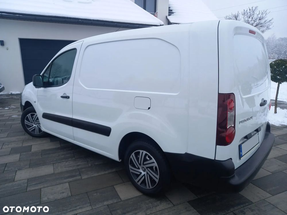 Peugeot Partner 1.6HDI 3-osob 2018 L2 Long VAT-23% Salon PL Klima Tempomat Długi - 3