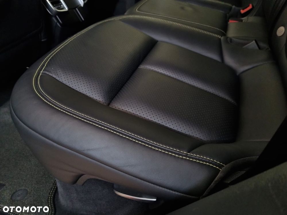 Porsche Cayenne - 39