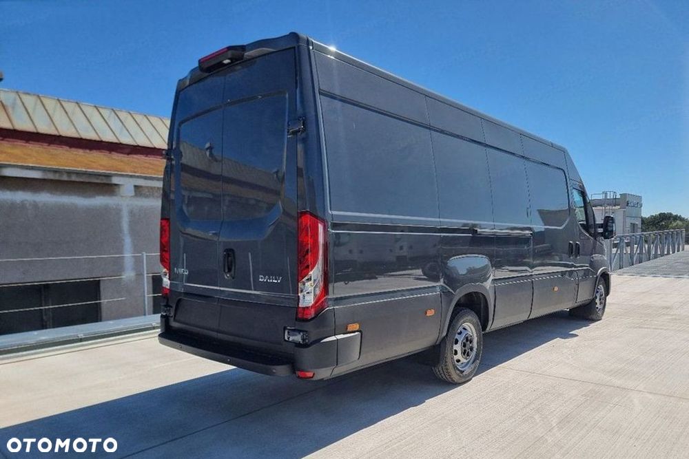 Iveco Daily 35S18 16m3 L4H2 3.0 176KM - 6