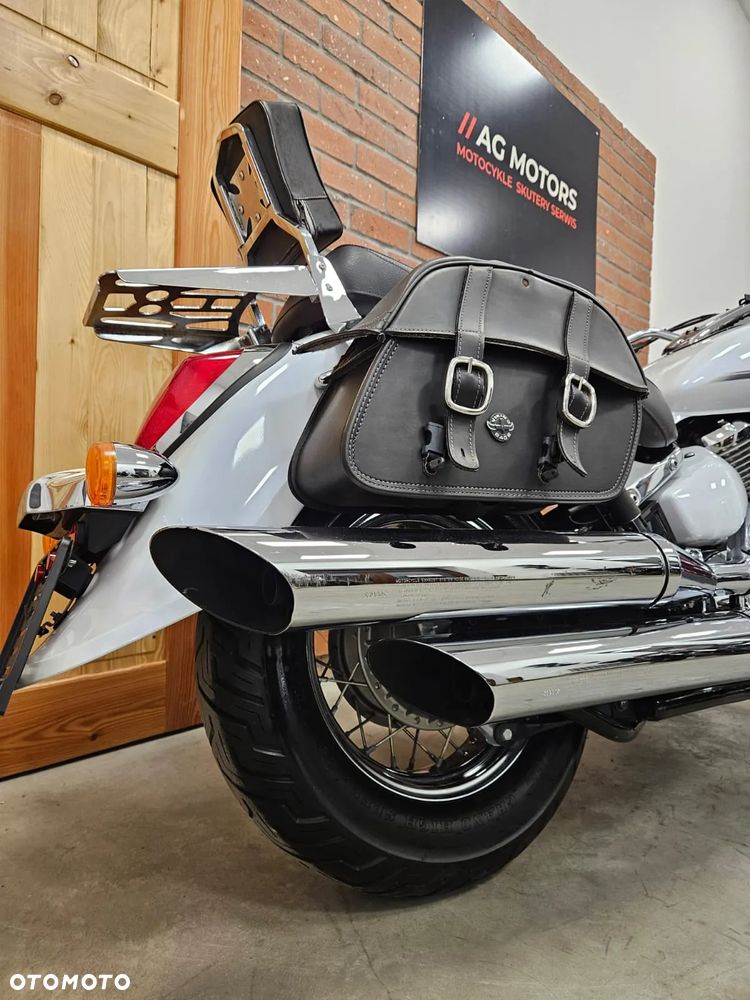 Suzuki VL 800 Volusia - Boulevard C50 - 11