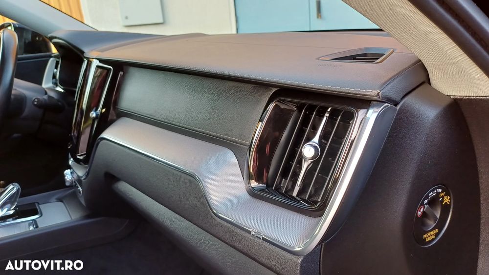 Volvo XC 60 B4 D Geartronic Inscription - 15